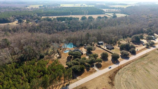 1146 Oak Grove Church Rd Road, Manning, SC 29102