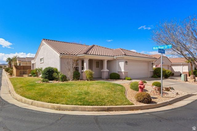 4372 S LAZY RIVER DR, St. George, UT 84790