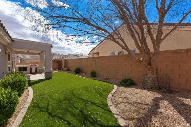 4372 S LAZY RIVER DR, St. George, UT 84790