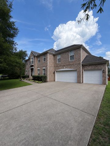 7524 Woodstream Dr, Nashville, TN 37221