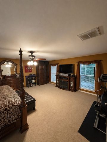 7524 Woodstream Dr, Nashville, TN 37221
