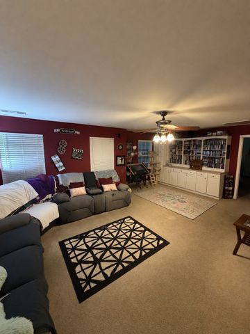 7524 Woodstream Dr, Nashville, TN 37221