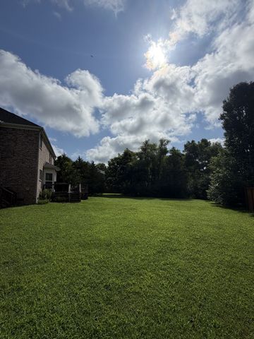 7524 Woodstream Dr, Nashville, TN 37221
