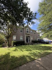 7524 Woodstream Dr, Nashville, TN 37221