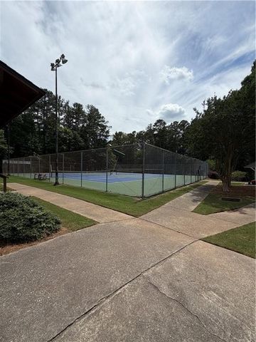 1961 Shoreline Trace, Grayson, GA 30017