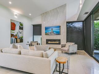 1601 Barn Swallow DR, Austin, TX 78746