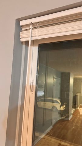 2843 W Arthur Avenue 1E, Chicago, IL 60645