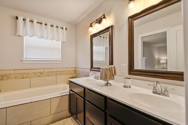 5946 Beacon Lane, Portage, IN 46368