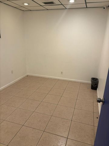 2734 Polk Street D & E, Hollywood, FL 33020