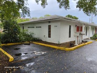 2734 Polk Street D & E, Hollywood, FL 33020