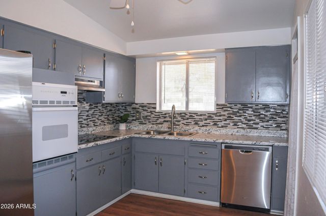 12208 N 103RD Avenue, Sun City, AZ 85351