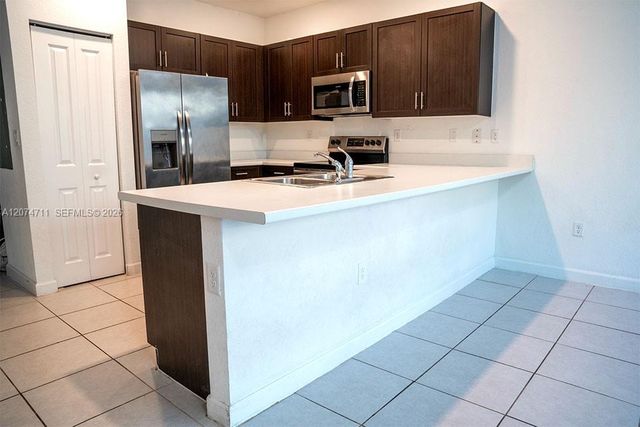 2683 SE 19th Street, Homestead, FL 33035