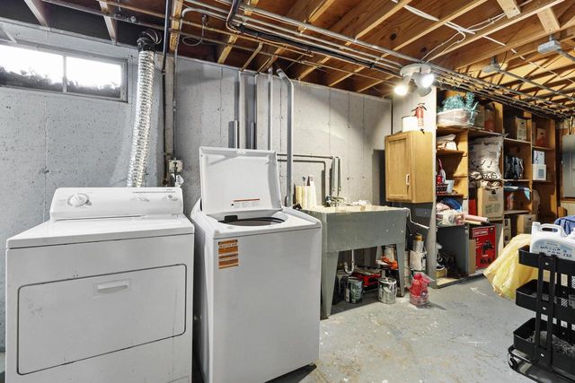 5318 Jonquil Court, Middleton, WI 53562