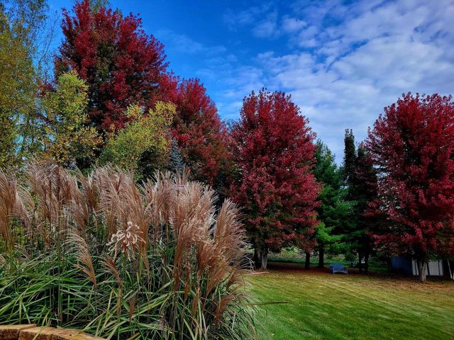 7475 Country View LANE, West Bend, WI 53090