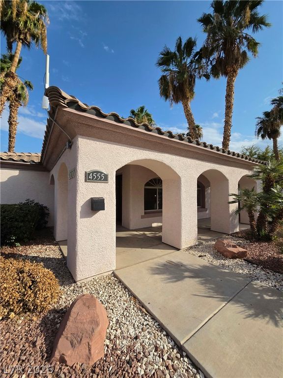 4555 East Sahara Avenue 274, Las Vegas, NV 89104 — exterior