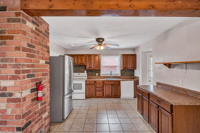 5223 Victoria ST, Roanoke, VA 24017