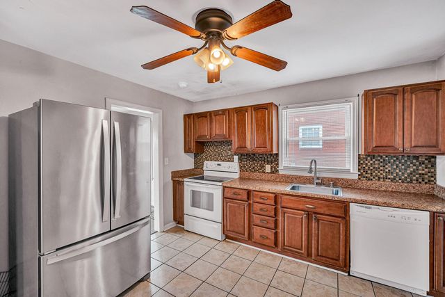 5223 Victoria ST, Roanoke, VA 24017