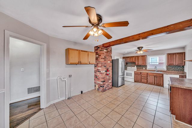 5223 Victoria ST, Roanoke, VA 24017