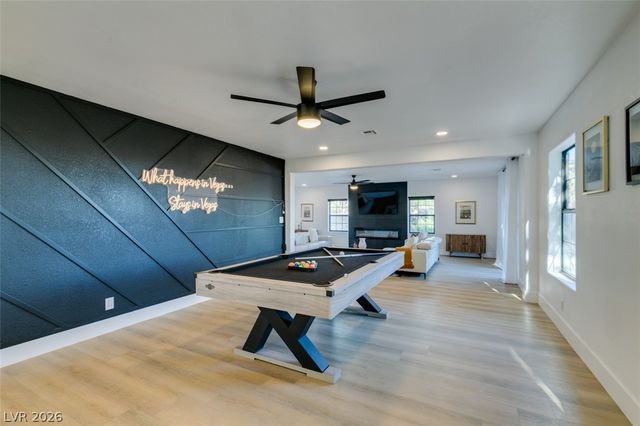 1860 Ski Slope Circle, Las Vegas, NV 89117