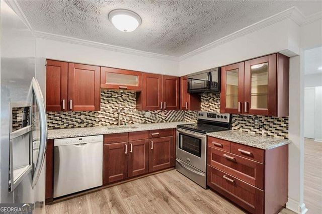 1967 Brian Way, Decatur, GA 30033