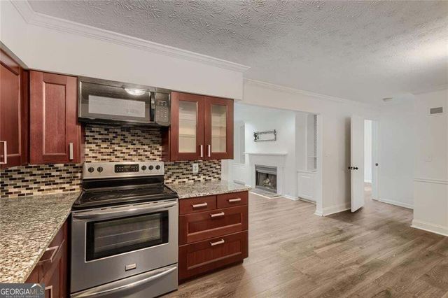 1967 Brian Way, Decatur, GA 30033