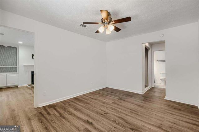 1967 Brian Way, Decatur, GA 30033