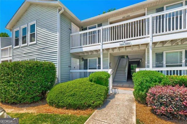 1967 Brian Way, Decatur, GA 30033