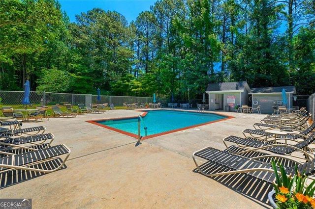 1967 Brian Way, Decatur, GA 30033