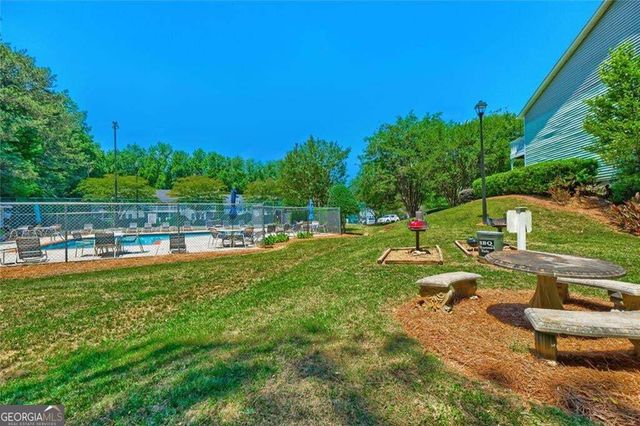 1967 Brian Way, Decatur, GA 30033