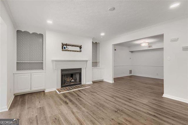 1967 Brian Way, Decatur, GA 30033
