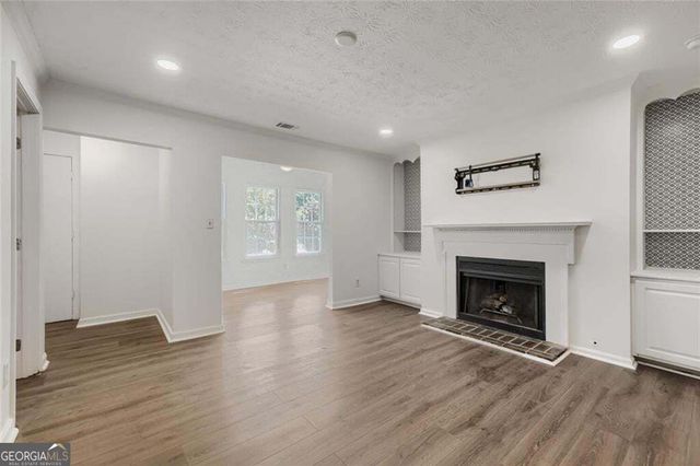 1967 Brian Way, Decatur, GA 30033