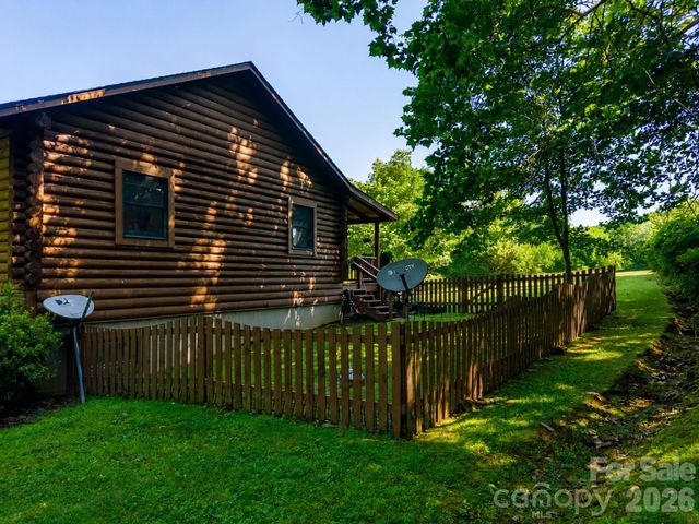 91 Tibi Lane, Waynesville, NC 28785