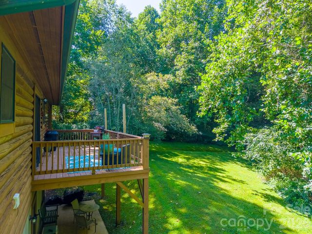 91 Tibi Lane, Waynesville, NC 28785