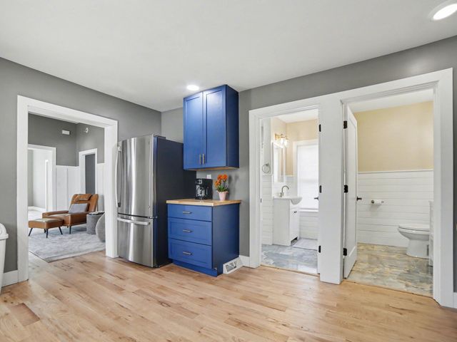 205 W 1st Street, Ludington, MI 49431