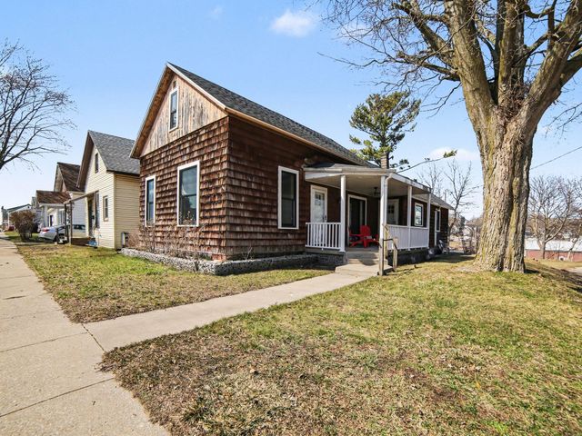 205 W 1st Street, Ludington, MI 49431