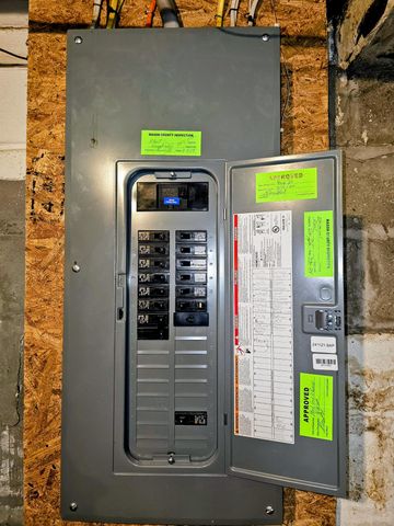 205 W 1st Street, Ludington, MI 49431