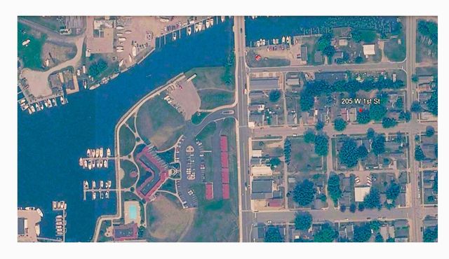 205 W 1st Street, Ludington, MI 49431