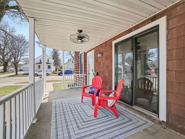 205 W 1st Street, Ludington, MI 49431