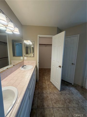 6504 Quaking Aspen, Bakersfield, CA 93313