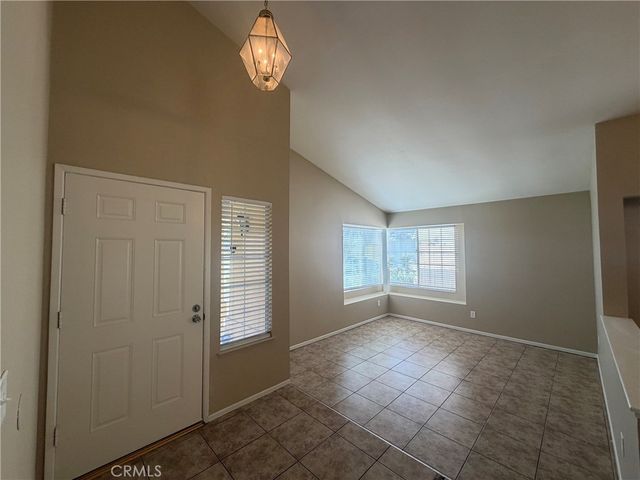6504 Quaking Aspen, Bakersfield, CA 93313