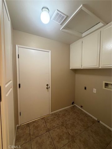 6504 Quaking Aspen, Bakersfield, CA 93313