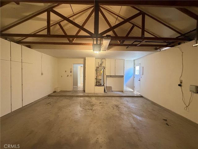 6504 Quaking Aspen, Bakersfield, CA 93313