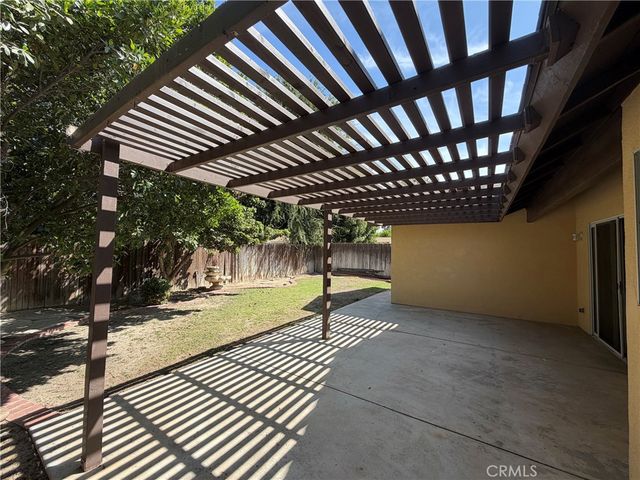 6504 Quaking Aspen, Bakersfield, CA 93313