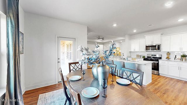 525 Vista Pointe Drive, Pearl, MS 39208