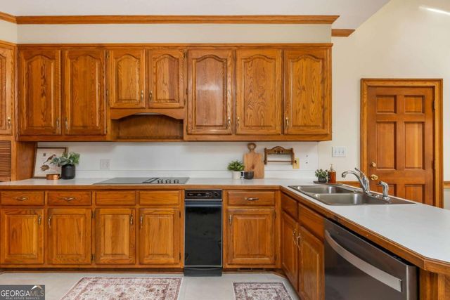 830 Cramac Drive, Lawrenceville, GA 30046