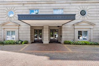 3657 Peachtree NE Road 8A, Atlanta, GA 30319