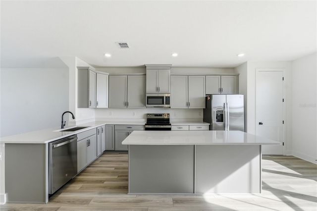 15058 GROVE LAKE DRIVE, Winter Garden, FL 34787