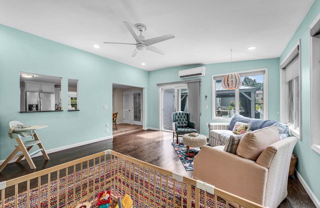 908 Frank Smith Rd, Longmeadow, MA 01106