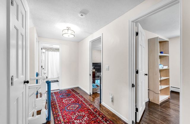 908 Frank Smith Rd, Longmeadow, MA 01106