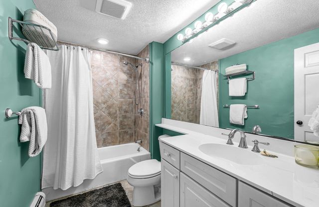 908 Frank Smith Rd, Longmeadow, MA 01106